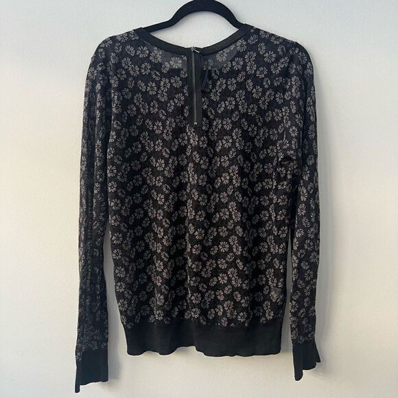 Women's Daisy All-Over Print Back Zip Long Sleeve Black Sweater Size Large - Picture 2 of 7